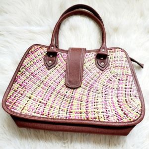 Colorful straw woven shoulder bag